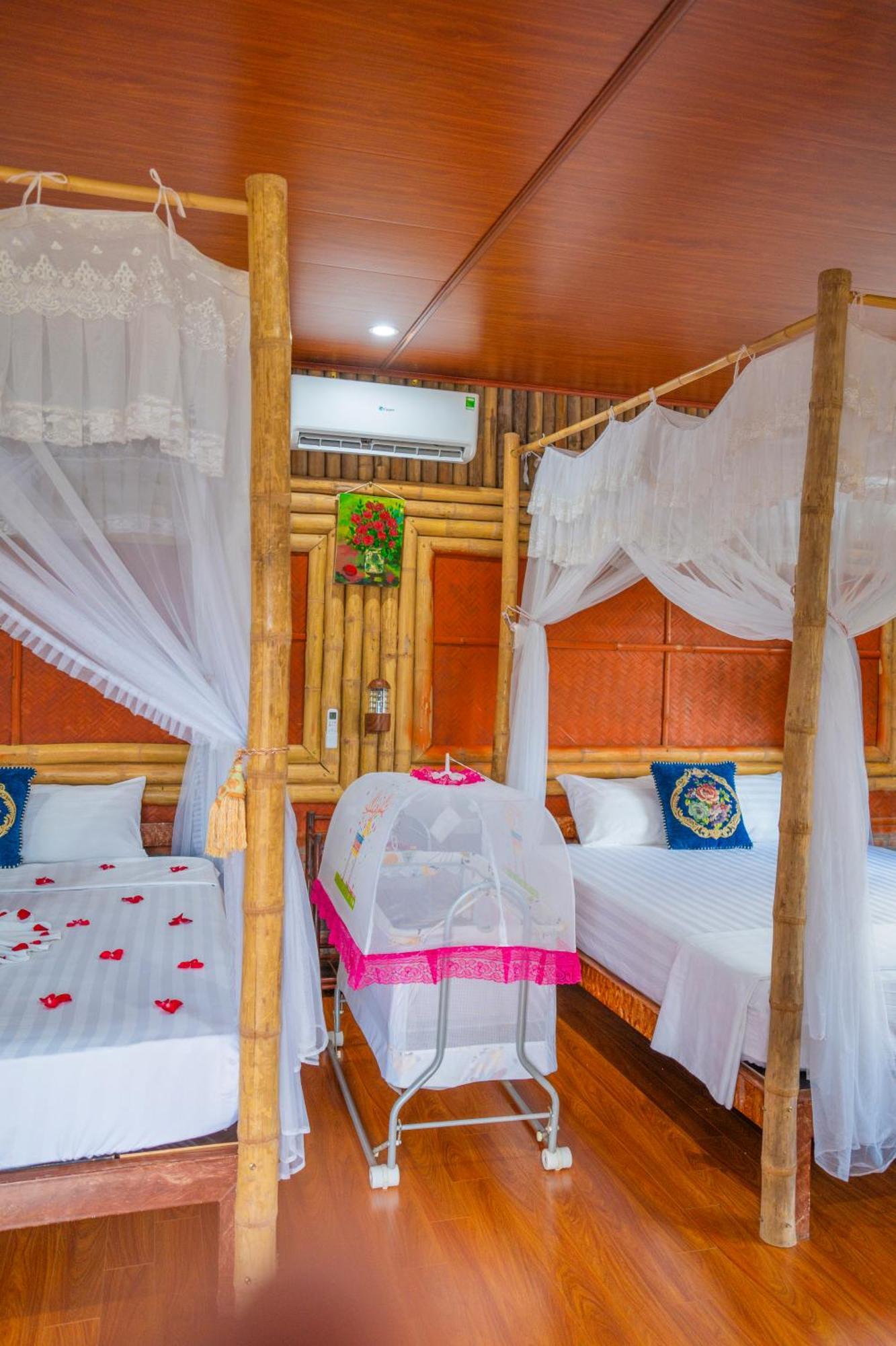 Lotus Field Homestay Ниньбинь Экстерьер фото
