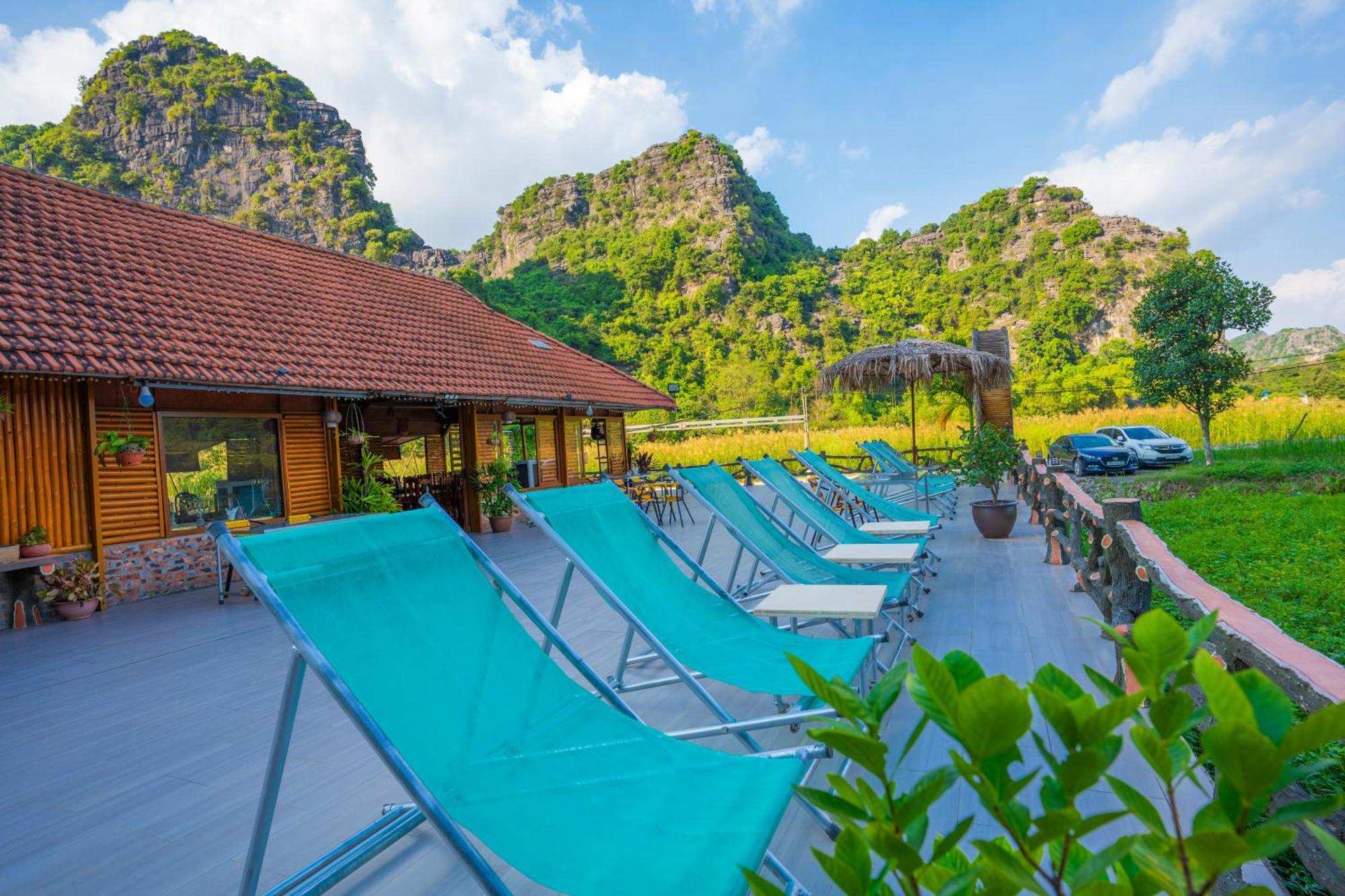 Lotus Field Homestay Ниньбинь Экстерьер фото
